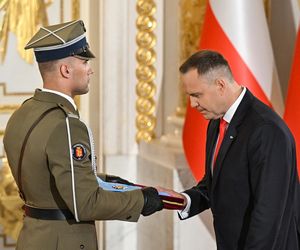  Karol Nawrocki przejmuje symboliczne zwierzchnictwo nad Orderem Orła Białego i Orderem Odrodzenia Polski