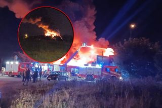 Pożar w Czeladzi. Ogień z hali produkcyjnej widać w innych miastach. Dramatyczny apel do mieszkańców