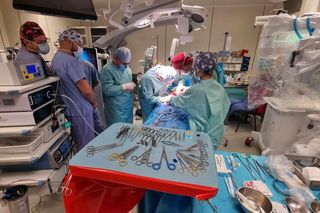 Pierwszy zabieg z użyciem robota Symani