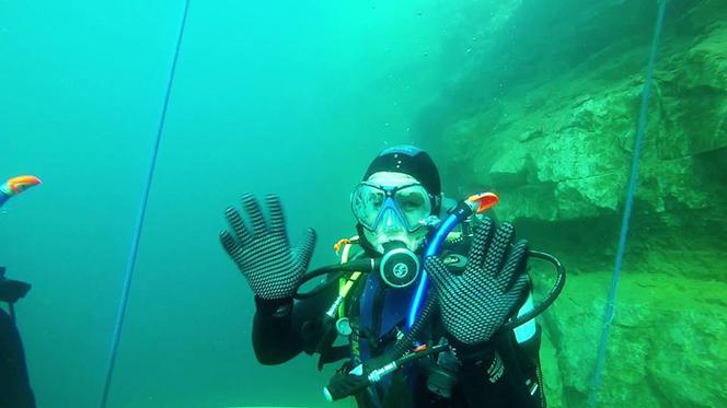 PRZEKLĘTE JEZIORO ZABIJA LUDZI