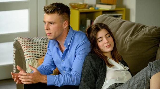 Barwy szczęścia, odcinek 2255. Agata (Natalia Zambrzycka), Patryk (Konrad Skolimowski)
