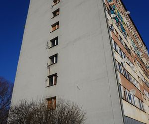 Wieżowiec przy Młodej 4 w Kielcach