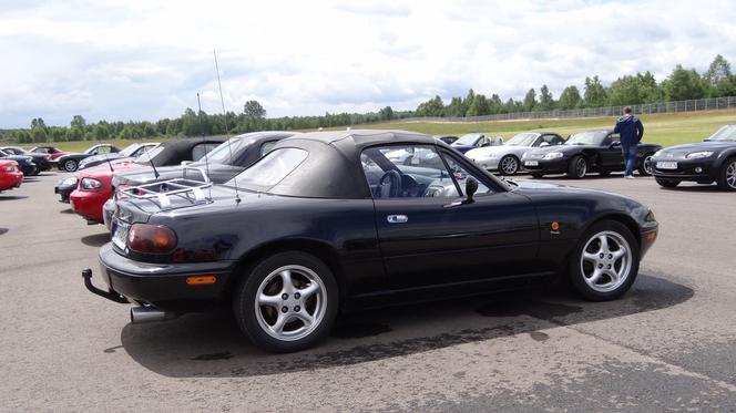 Mazda MX-5 - zlot 2014 fanów w Polsce na torze Jastrząb