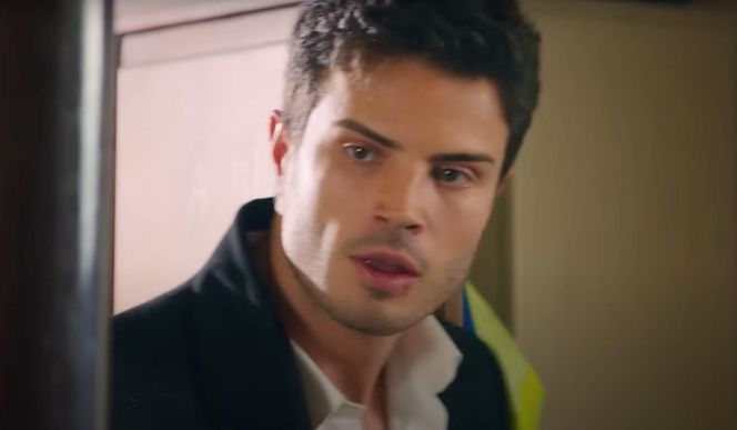 Ege odnajdzie Zeynep, ale porywacz Ragip dźgnie go nożem i zabije. Ukochany skona w ramionach zrozpaczonej Zeynep.