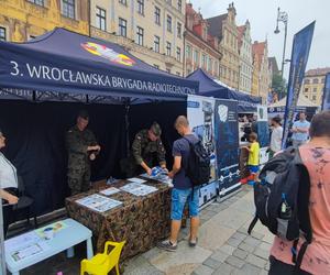 Święto Wojska Polskiego we Wrocławiu. Taki sprzęt zaprezentowano na wrocławskim Rynku 