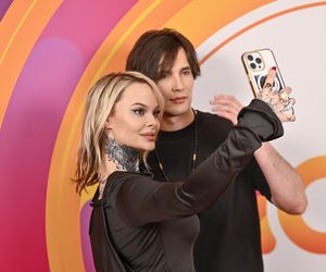 Monika Miller przyszła na premierę i się zaczęło. Tylko spójrzcie na jej nogi!