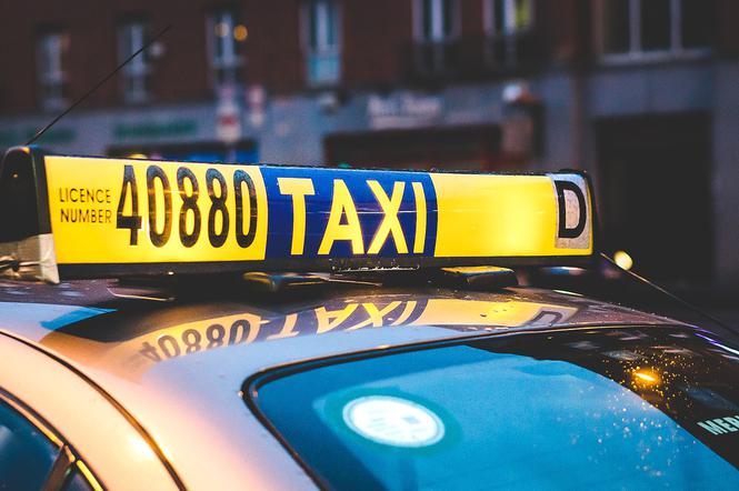 Katowice: Napad na taksówkarza
