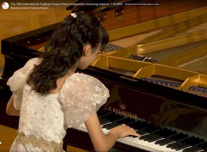 XIX Międzynarodowy Konkurs Pianistyczny im. Fryderyka Chopina. Stroje uczestników wywołały burzę