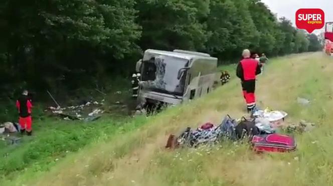 Jankowice Wielkie. Wypadek ukraińskiego autokaru na A4