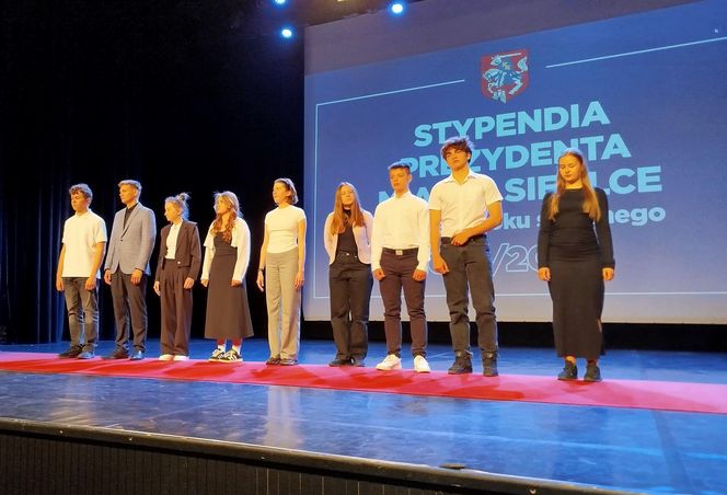 Blisko 700 najzdolniejszych siedleckich uczniów z nagrodami za dokonania w nauce!