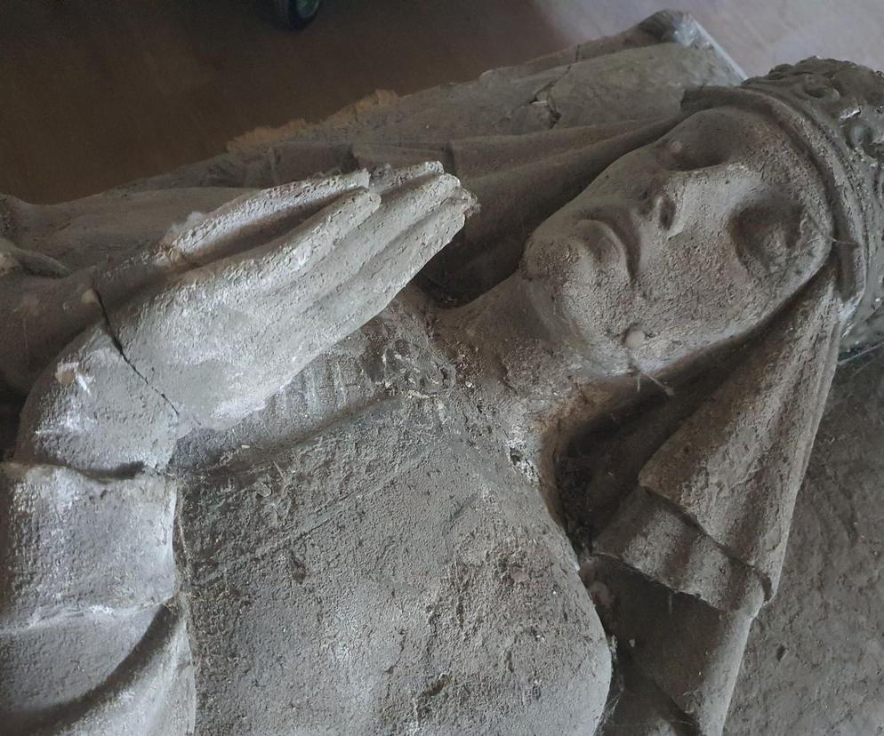 Skarb czeka na renowację. Zbiórka na ratowanie sarkofagu królowej Jadwigi