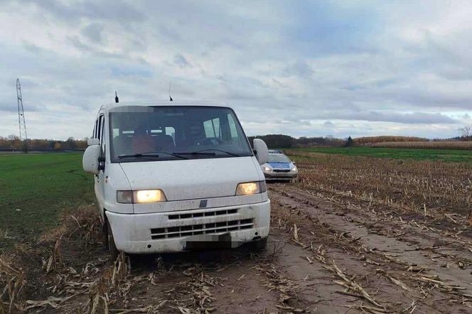 Ucieczka przed policją skończyła się na polu
