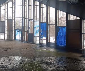 Opuszczone hale targowe MTK w Chorzowie