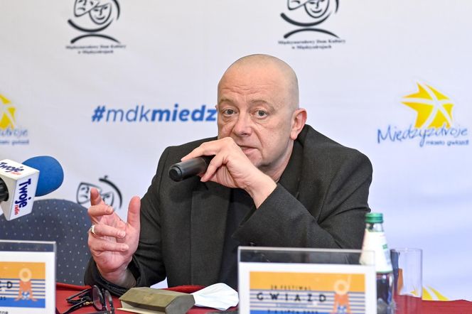 Olaf Lubaszenko jest nie do poznania. Tak się zmieniał przez lata