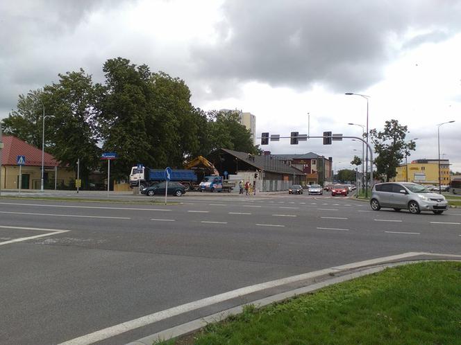 Ruszyła rozbiórka budynku, w którym mieścił się rzeszowski Life House