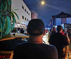 Pożar w Ząbkach. Przerażające relacje świadków. Mam mieszkanie na parterze