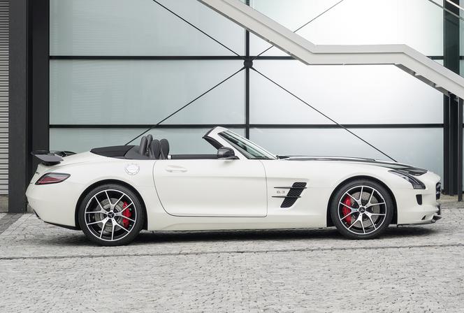 Mercedes-Benz SLS AMG GT Final Edition