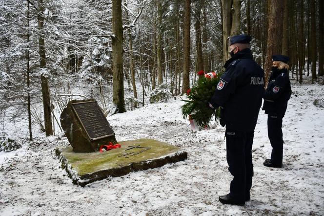 KATASTROFA śmigłowca w Cisnej. Zginęli policjanci i żołnierze. To była straszna tragedia 