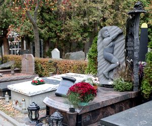 Grób Kamili Skolimowskiej na Cmentarzu Wojskowym na Powązkach