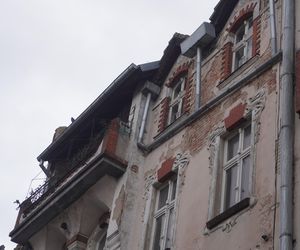 Zabytkowa kamienica w Olsztynie na sprzedaż. To największy pustostan w centrum miasta