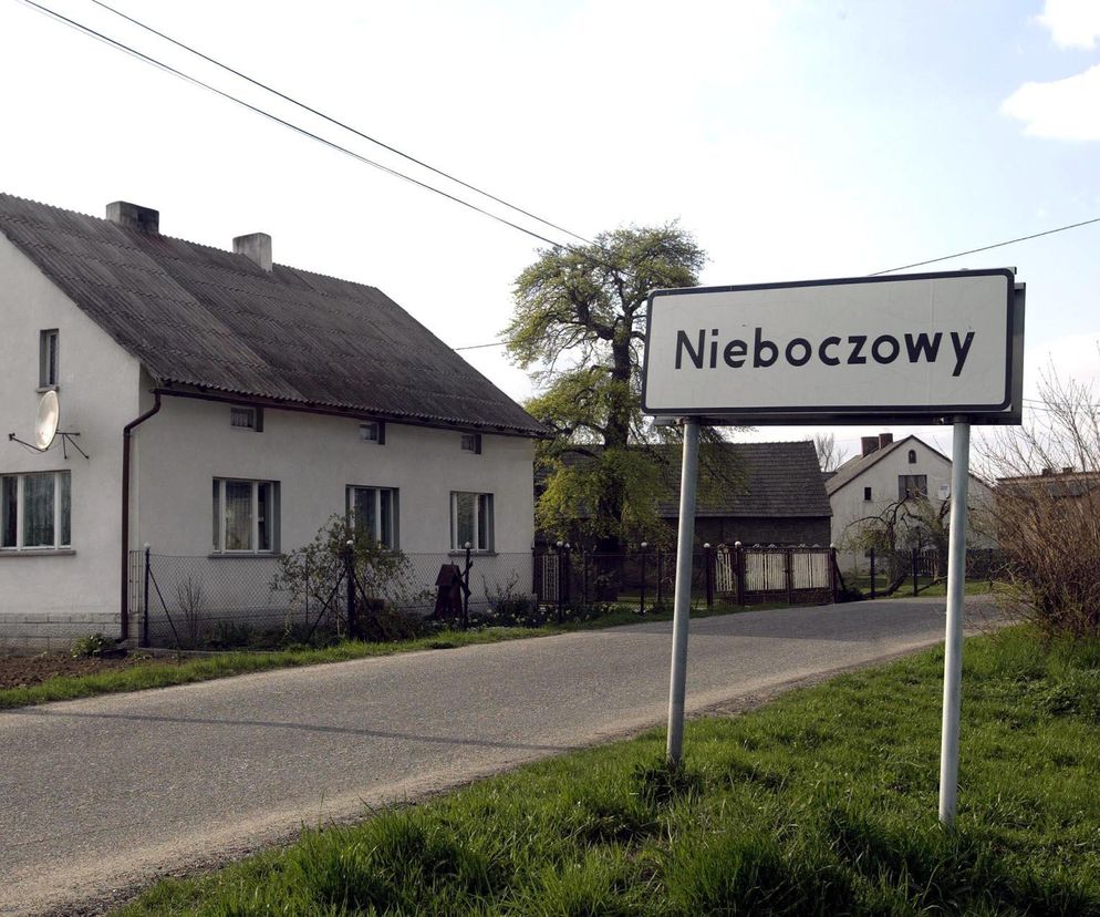 Zrównali wieś z ziemią, a ludzi kazali przenieść