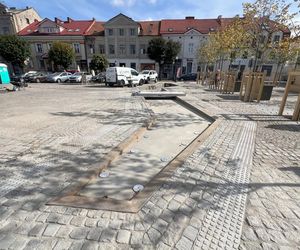 Finał przebudowy placu Wolności. Mniej betonozy, więcej relaksu