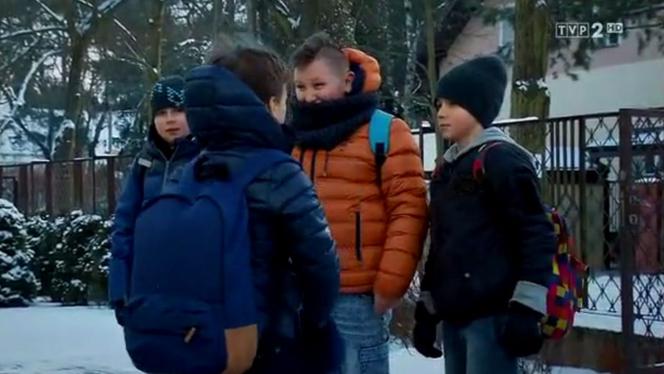 M jak miłość odc. 1377. Wojtuś (Feliks Matecki), koledzy (Maks Dąbrowski, Aleksander Szostak, Adrian Burczyk,)