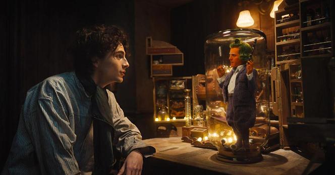 Timothée Chalamet jako Willy Wonka i Hugh Grant jako Oompa-Loompas,