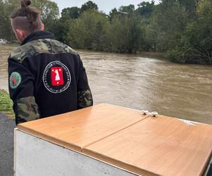 Byli pierwsi na miejscu. Ostrzeszowscy eksploratorzy z pomocą dla powodzian [ZDJĘCIA]