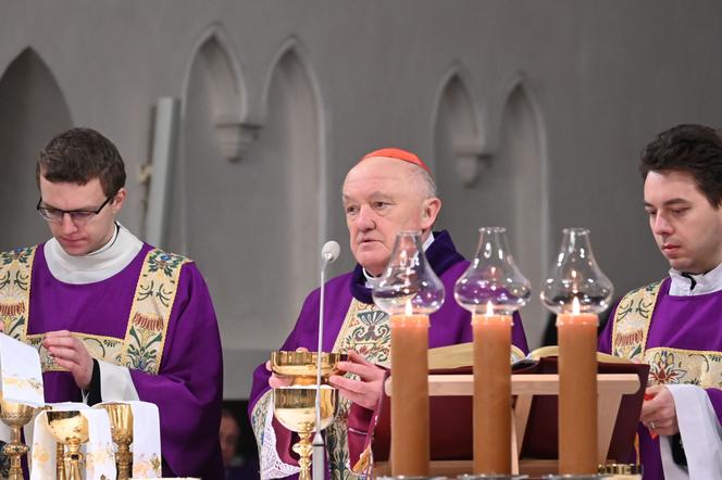 Pogrzeb bpa Tadeusza Werno, pierwszego biskupa pomocniczego diecezji koszalińsko-kołobrzeskiej