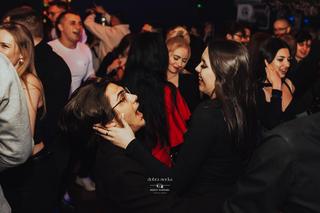 Klub Dobra Nocka w Olsztynie ma już dwa lata. Na hucznych urodzinach bawiły się tłumy! [ZDJĘCIA]