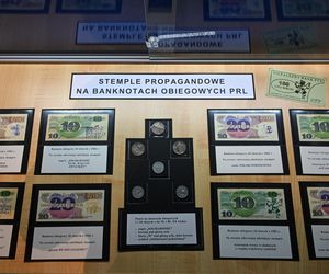 Wystawa banknotów opozycji antykomunistycznej w Szczecinie 