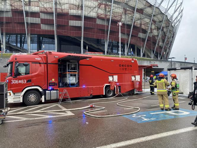 Ćwiczenia służb na PGE Narodowym w Warszawie