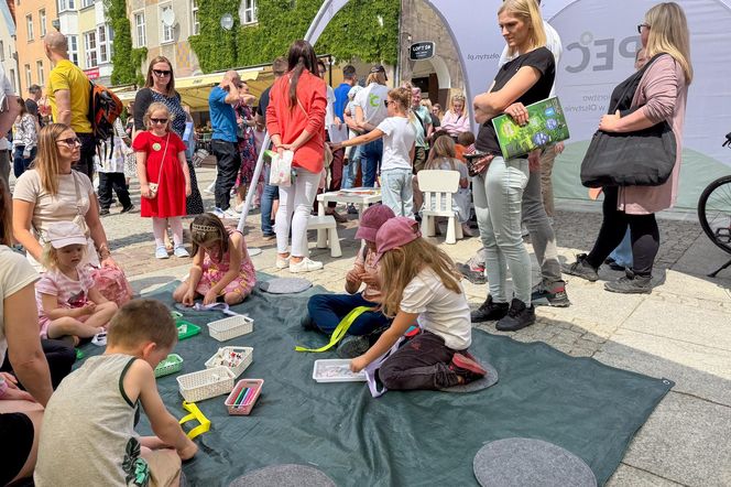 Tłumy na Starym Mieście w Olsztynie. Tak mieszkańcy świętowali Dzień Dziecka