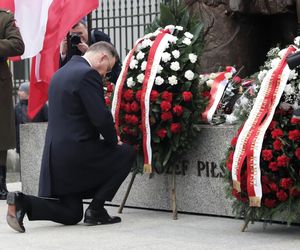 Prezydent złożył wieńce przed pomnikiem