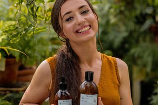 Twoje włosy, Twoja historia – znajdź swoją receptę na piękno z Pharma Care