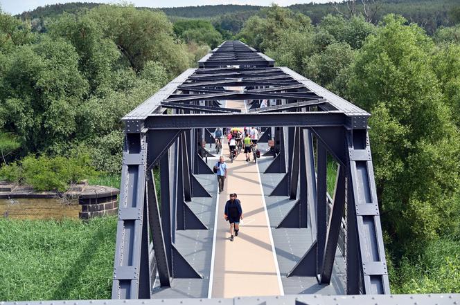 Siekierki: Oddanie do użytku wyremontowanego mostu na Odrze