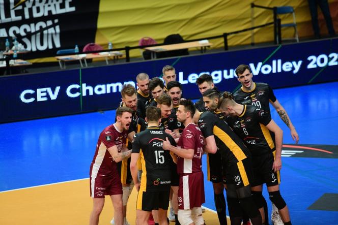 LM: Złe dobrego początki. PGE Skra pokonała Belgów, ale z problemami