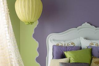 Fioletowo-zielona sypialnia