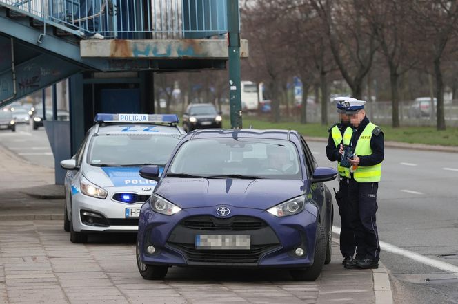 Niewidzialni policjanci w Warszawie w akcji. Nowe zasady kontroli drogowych zaskakują