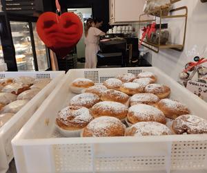 Tłusty czwartek. Święto pączków w Ana Belle Patisserie w Tarnowie