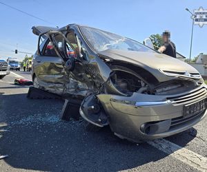 Czarny Alert Drogowy w Śląskiem: Tragiczny wypadek w Kobiórze