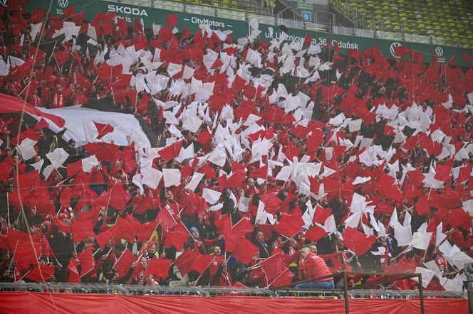 Lechia Gdańsk - Widzew Łódź: Zdjęcia kibiców z meczu 15. kolejki PKO BP Ekstraklasy