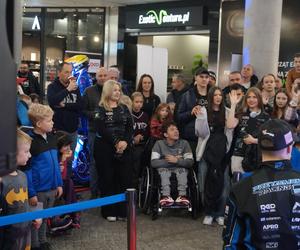 Bydgoski żużlowiec Wiktor Przyjemski spotkał się z fanami