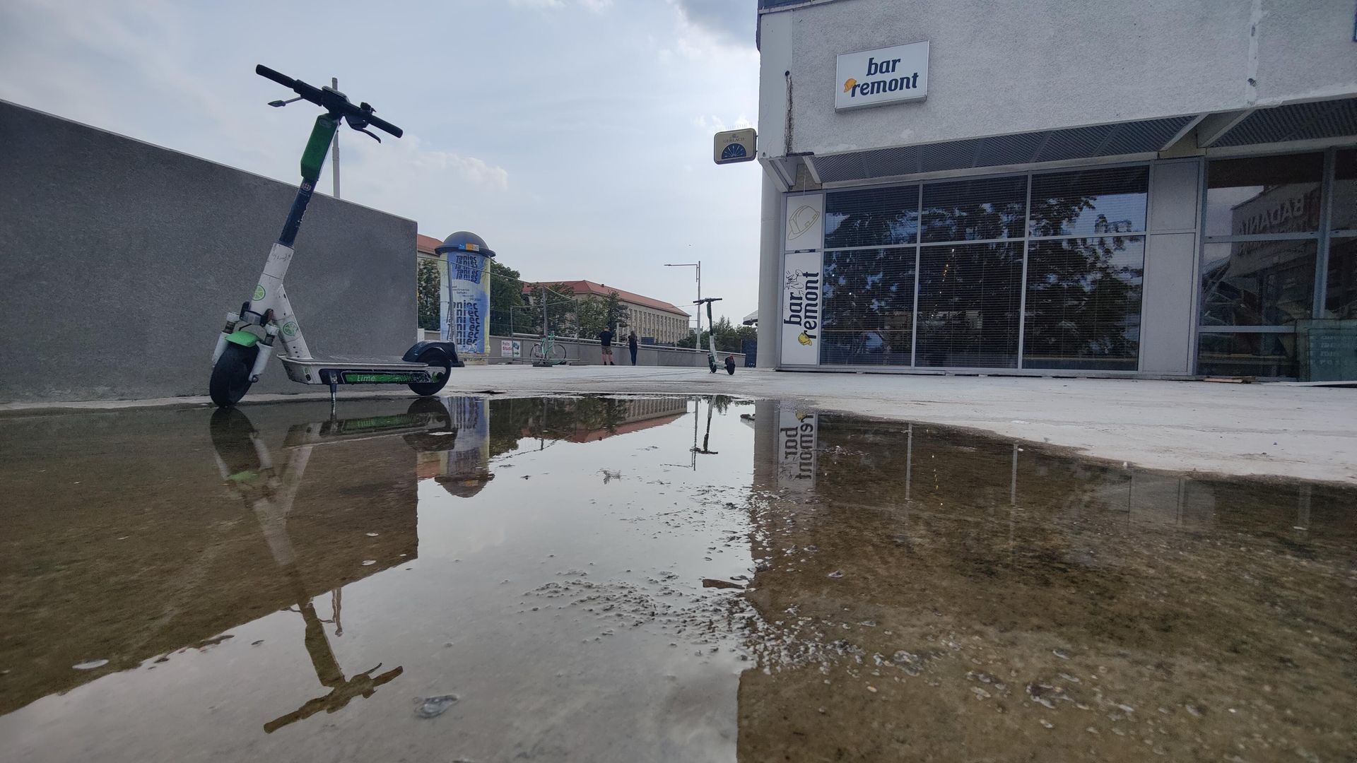 Remont esplanady przy Sedesowcach we Wrocławiu