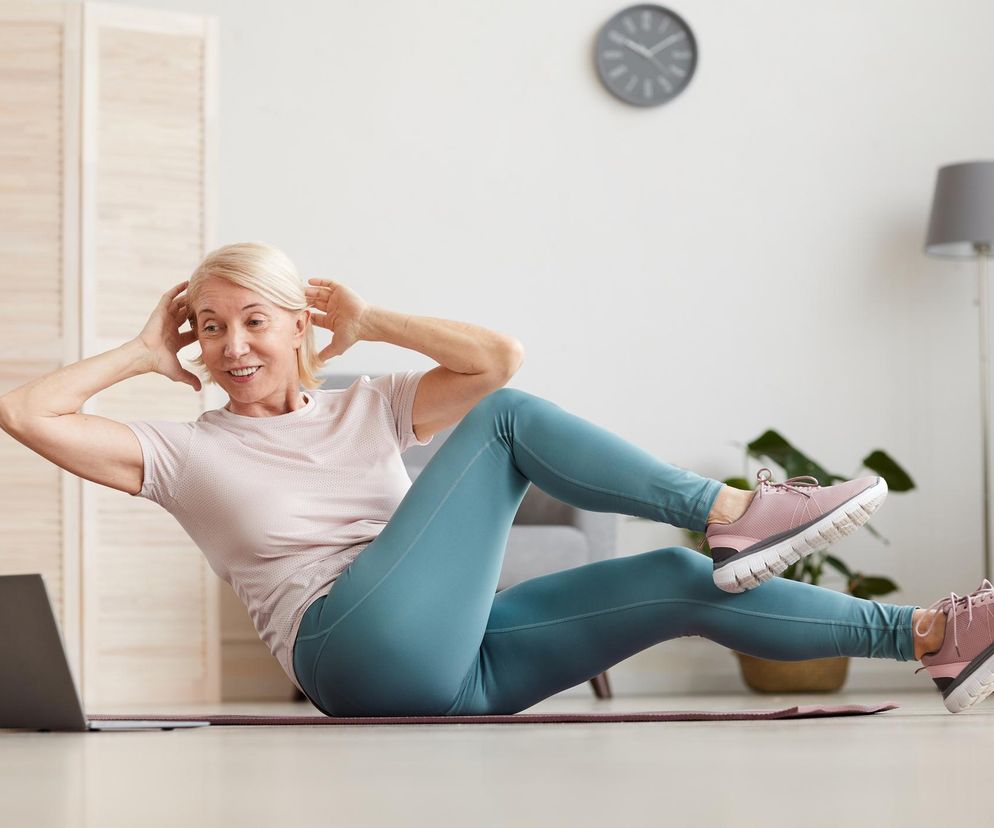 Ćwiczenia, które cofną zegar biologiczny. Poczuj różnicę w zaledwie miesiąc