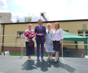 Przez lata ŚDS w Siedlcach działał w dwóch lokalizacjach, teraz już oficjalnie funkcjonuje w jednym miejscu, w budynkach dostosowanych do potrzeb osób z niepełnosprawnościami. 