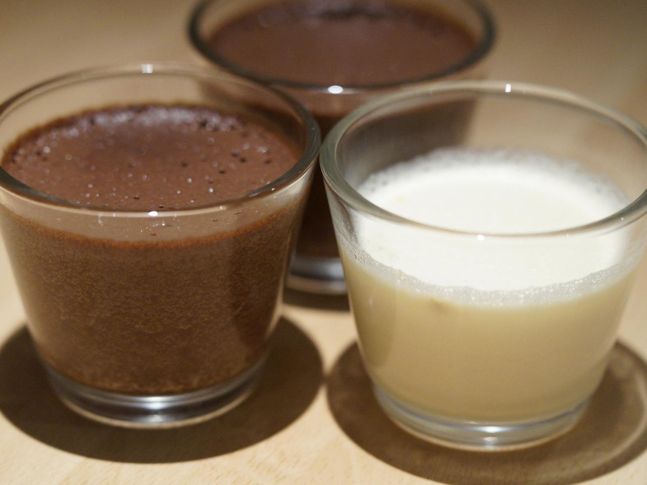 Gorący mus  - przepis na pyszny deser z dodatkiem alkoholu