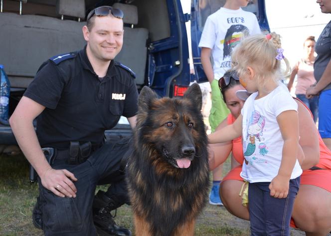 Policjanci pożegnali kolegę z pracy. Ulubieniec dzieci przeszedł na emeryturę