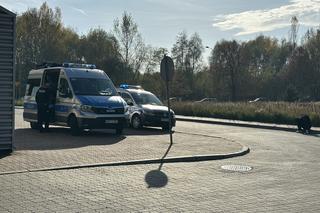 Tragiczny wypadek na warszawskich Bielanach. Pod kołami różowego mercedesa zginęła 83-latka